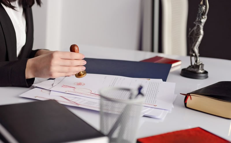 香港同一人聲明書公證和加蓋轉(zhuǎn)遞章是什么意思？