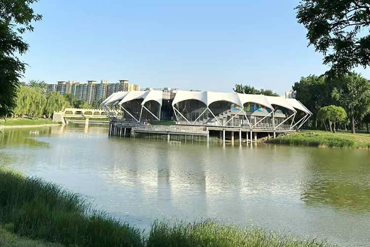 香港公司授權(quán)委托律師在大陸起訴國內(nèi)公司商標(biāo)侵權(quán)怎么辦理有權(quán)簽字人公證？