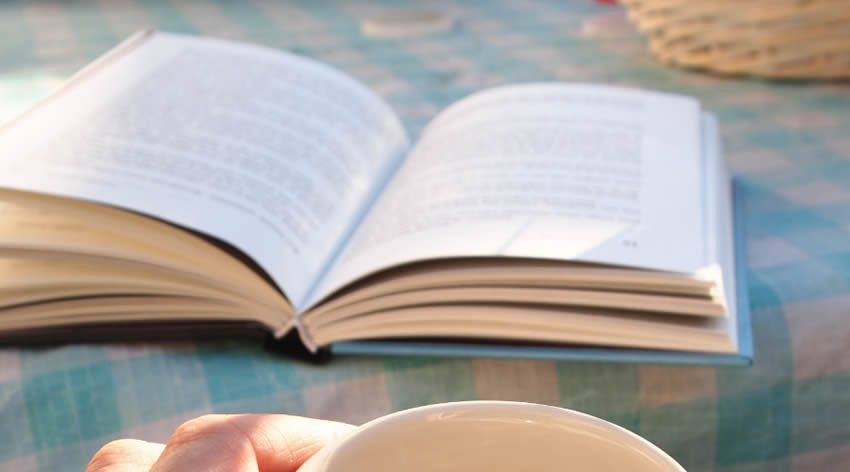 香港人要賣房但是不能回內(nèi)地怎么辦理授權(quán)委托書公證？