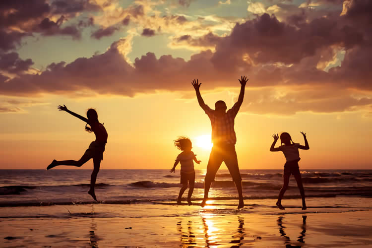 香港個人授權(quán)委托書用于上海辦理夫妻房產(chǎn)贈予子女的公證該怎么做？