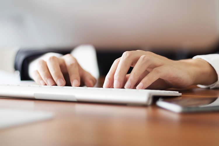 香港人放棄繼承內(nèi)地親屬遺產(chǎn)聲明書公證