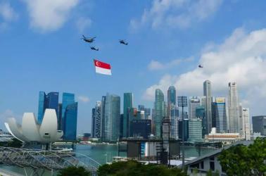 新加坡公民要在中國企業(yè)工作怎么辦理無犯罪記錄證明公證認(rèn)證？