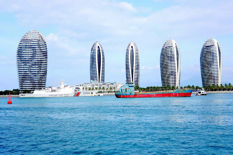 香港公司投資內(nèi)地要在海南省三亞市設(shè)立公司需要辦理什么公證呢？