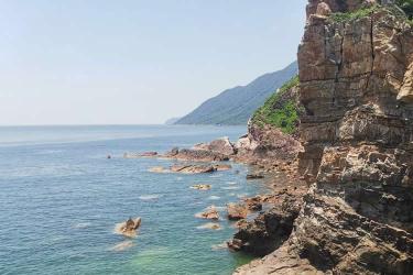 內(nèi)地出生現(xiàn)是臺(tái)灣身份要怎么辦理中國(guó)無犯罪記錄公證書呢？