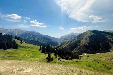 內(nèi)地戶籍沒(méi)有注銷沒(méi)有回鄉(xiāng)證的香港永久居民怎么辦理同一人聲明書(shū)公證呢？