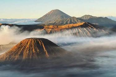 香港人要在德國結(jié)婚怎么在內(nèi)地辦理中德語出生公證附加證明書呢？
