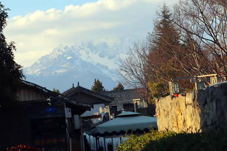 父母都是內(nèi)地人的香港居民怎么辦理出生公證書(shū)用于移民加拿大？